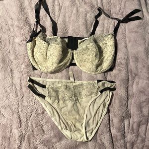 Lane Bryant Cacique Lingerie Set